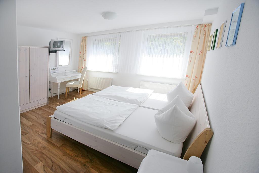Garni Hotel Bodden Γκούμερσμπαχ Δωμάτιο φωτογραφία